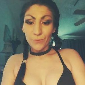 Meet your Posher, Evelyn